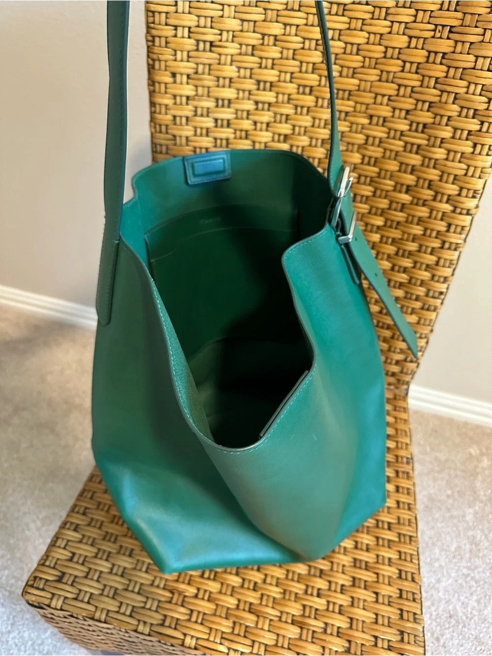 ☀️ New! MADEWELL Essential Extra-Large Bucket Tote in Golf Green